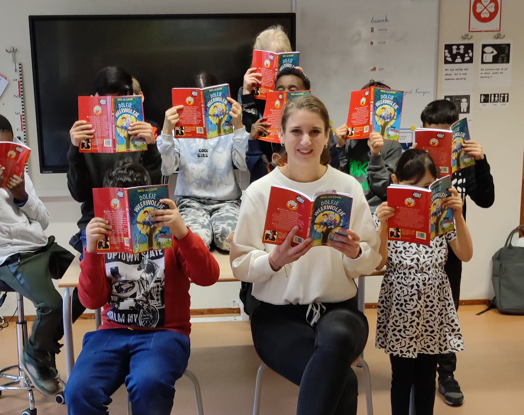 Actie ‘Geef een boek cadeau’ EEMLAND1