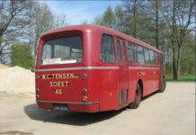 Na een lange restauratie weer gestart Tensen bus