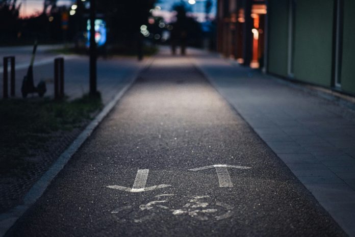 fietspad in de avond