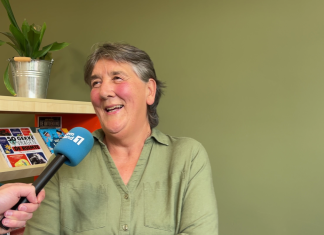 Juf Marian neemt na 48 jaar afscheid Juf Marian neemt naar 48 jaar afscheid