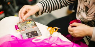 Project WOROD, creatief en sociaal initiatief VluchtelingenWerk naaien