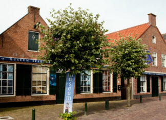 Van helling tot doek: de wereld van Jan Zwaan Museum Spakenburg