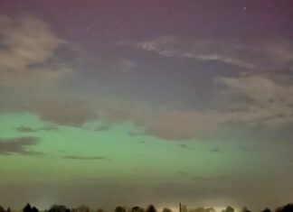 Eemland kleurt groen Noorderlicht vanaf de Eng