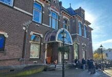 Beperking ‘zetelroof en kiezersbedrog’ Gemeentehuis Baarn