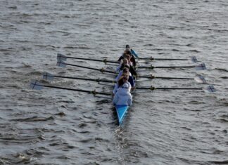 Hemus-talenten vol in training richting Amstel en Londen Nationale-jeugdselecties-bij-roeivereniging-Hemus-op-De-Eem
