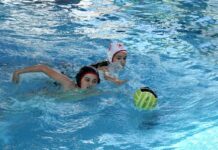 Springlevende Duinkikkers in Soest Schoolwaterpolotoernooi