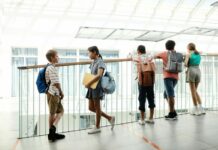 Discriminatie zichtbaar maken begint met melden Discriminatie.nl