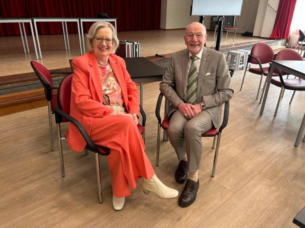 Paul Sparnaaij, vicevoorzitter, en voorzitter Yvonne Dijkhuis. Foto Paul Sparnaaij