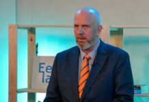 VVD-lijsttrekker pleit voor keuzevrijheid rond zondagsopenstelling Wiebe de Boer van VVD Bunschoten. Foto Pieter de Vos