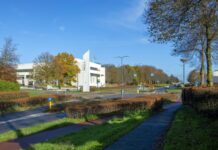 Veel opties, weinig vanzelfsprekend: formatie Soest ligt open Gemeentehuis Soest Dalweg