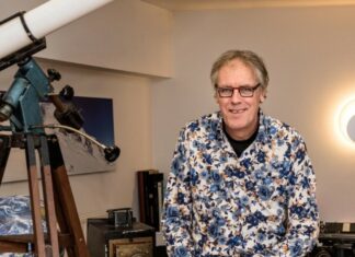 Govert Schilling publiceert graphic novel Exovida over buitenaards leven Govert Schilling