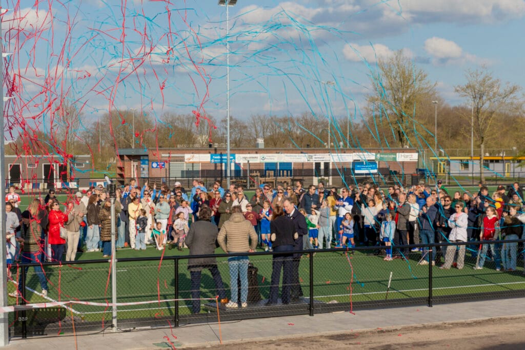 nieuw hockeyveld baarn geopend door burgemeester Röell