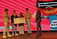 Vwo-leerlingen van Griftland College winnen landelijke prijs en mogen op bezoek bij AIVD Frequency Fixers leerlingen Griftland College Soest