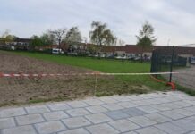 Nieuwe pumptrackbaan in Baarn: jongeren krijgen eindelijk een plek om te crossen Terrein Pumptrack Baan Baarn