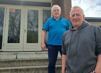 Eeuwfeest voor SO Soest: club blikt terug én vooruit Ton Mets en Leo Rauch (voor) bij SO Soest ivm 100-jarig jubileum