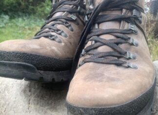 Van paddenstoel naar infopanelen Wandelschoenen