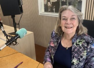 Nieuwe voorzitter Historische Kring Baerne wil “uit de kelder” en meer jongeren bereiken Machteld Olthof in de studio van Eemland1 Actueel.