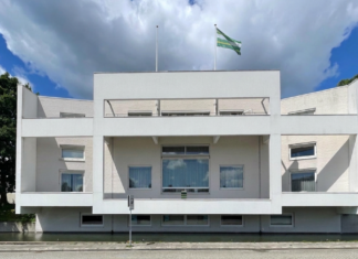 Advies informateur zet koers uit voor nieuwe coalitie in Soest Gemeentehuis Soest