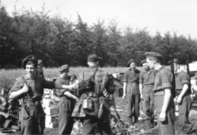 Gedenksteen voor omgekomen Polar Bears in Soest
