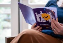 Informatieboekje en noodkaart nu beschikbaar in aangepaste leesvormen
