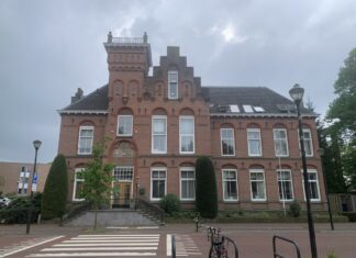 Huizen met historie (slot), driewerf houzee