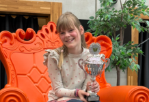 Anna (10) uit Soest wil voorleeskampioen worden
