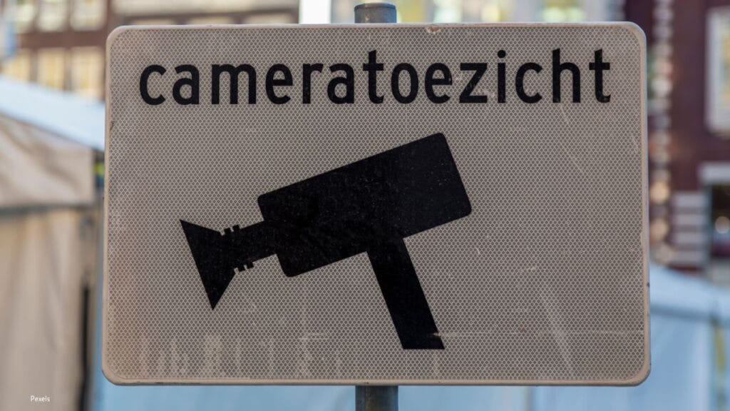 Cameratoezicht in Soest in wijk Smitsveen, bij winkelcentrum Overhees en de skatebaan van Soest.