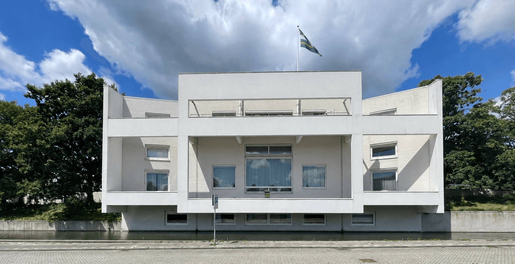 Kritische noot bij frisse start nieuw college Soest Gemeentehuis Soest