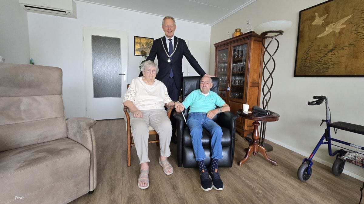Na 65 jaar huwelijk zijn Henk en Anne Abels nog altijd samen onderweg Henk en Anneke Abels 65 jaar getrouwd