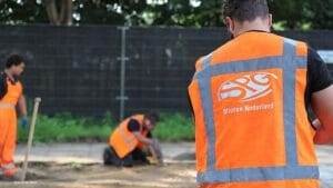 Studenten leren het vak op de Eemweg